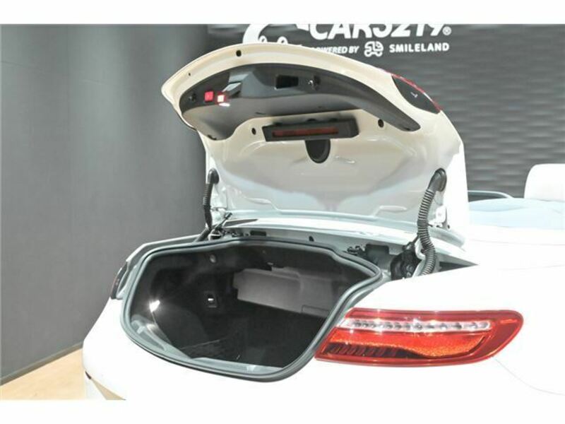 E-CLASS