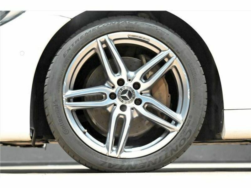 E-CLASS