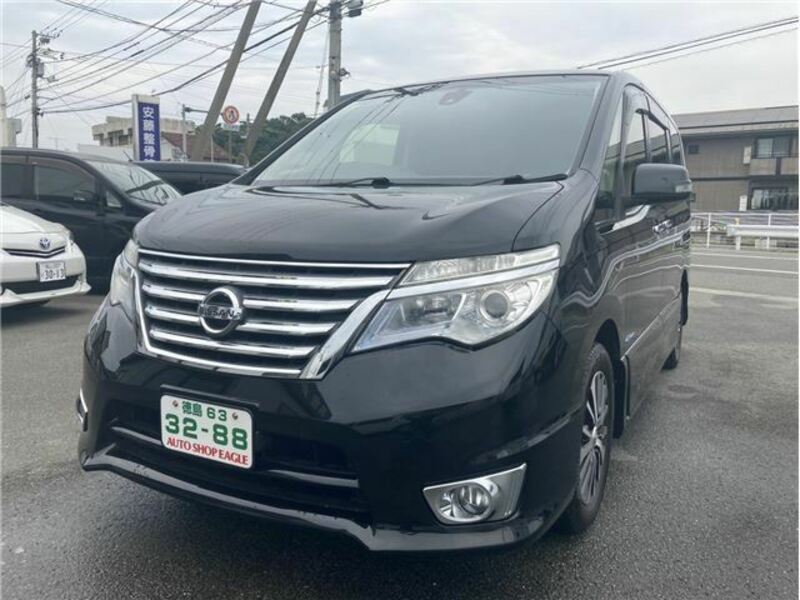 NISSAN SERENA