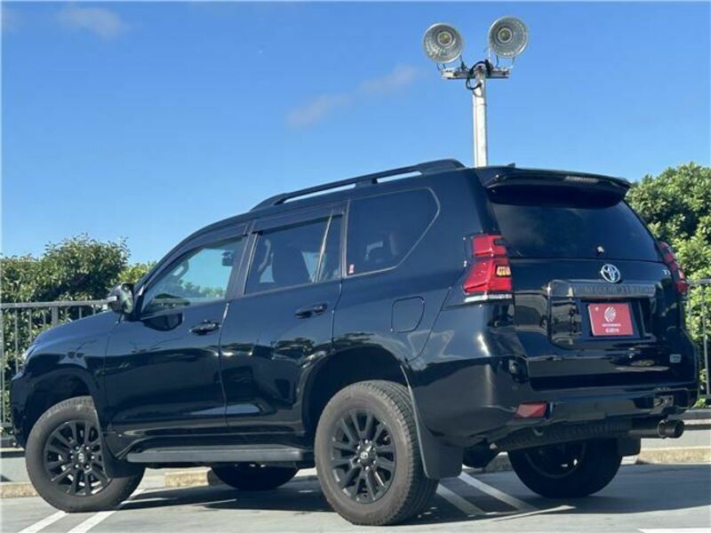 LAND CRUISER PRADO
