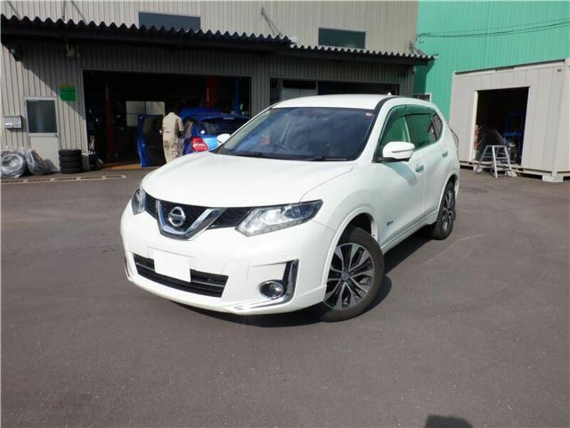 NISSAN X-TRAIL