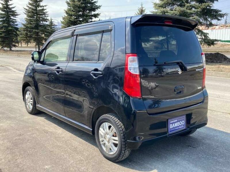 WAGON R
