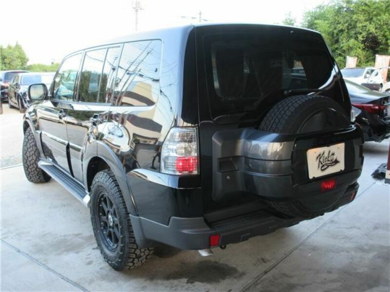 PAJERO