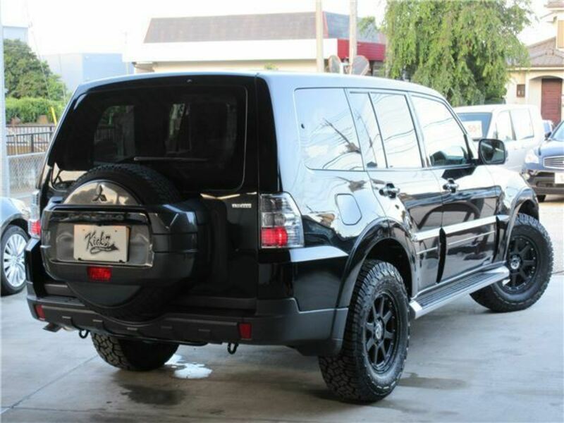 PAJERO