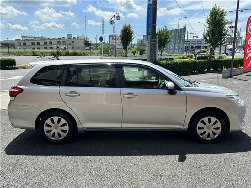 COROLLA FIELDER