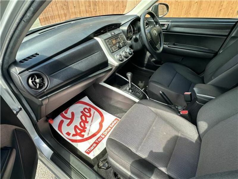 COROLLA FIELDER