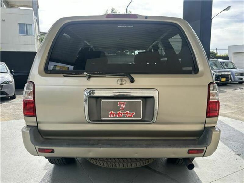 HILUX SURF
