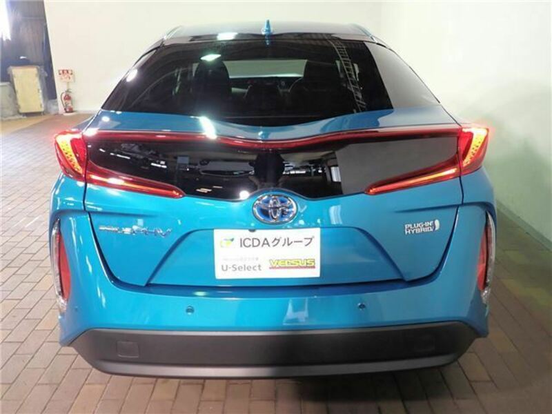 PRIUS PHV