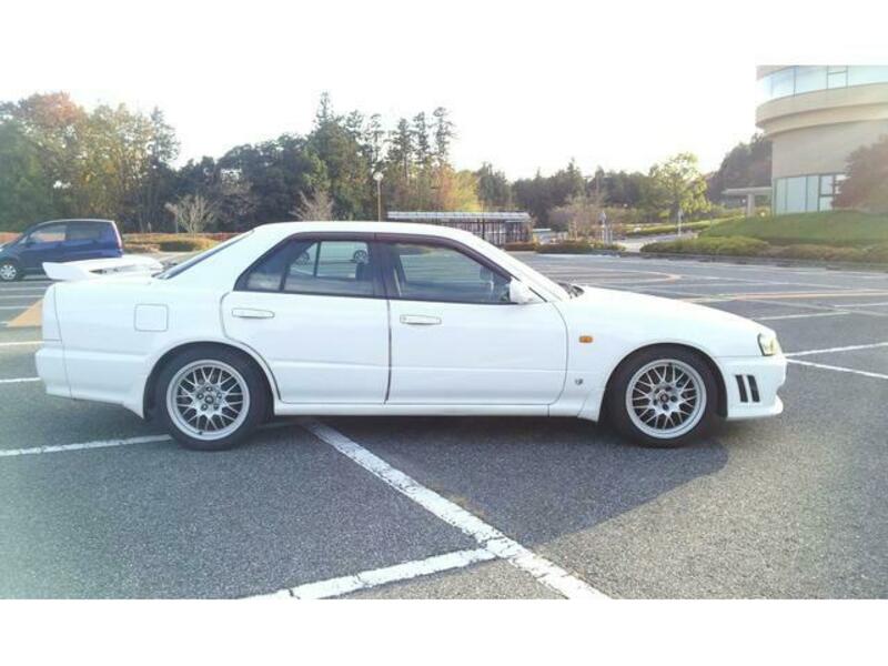 SKYLINE