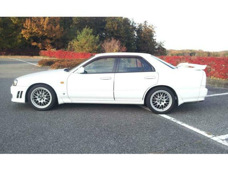 SKYLINE
