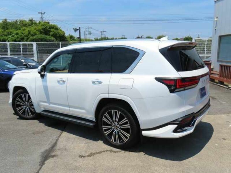 LX