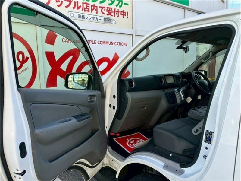 NV350 CARAVAN