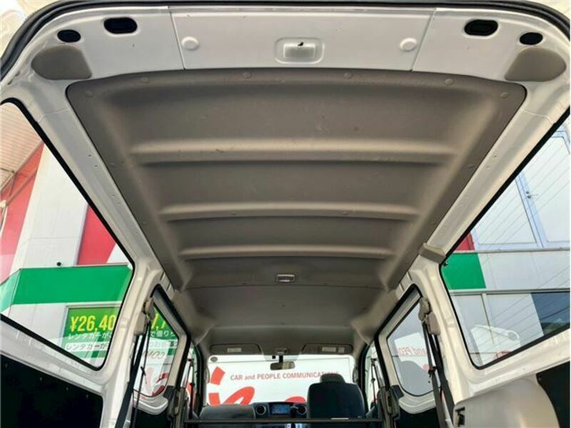 NV350 CARAVAN