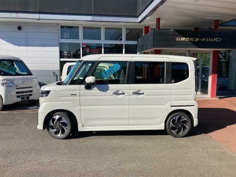 SPACIA CUSTOM