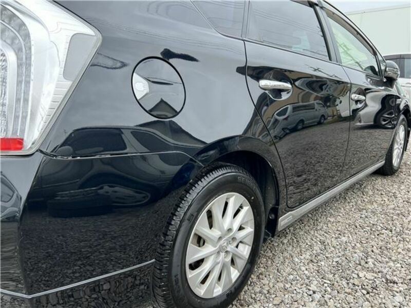 PRIUS PHV