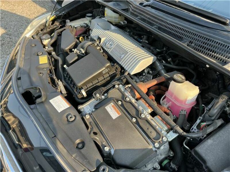 PRIUS PHV