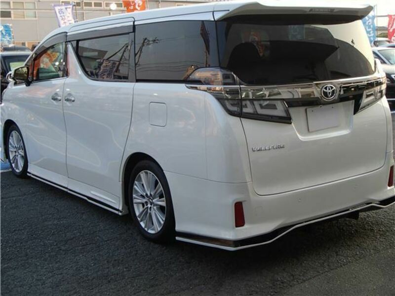 VELLFIRE
