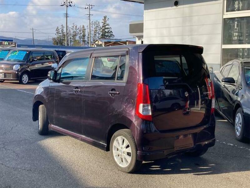 WAGON R