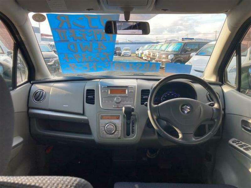 WAGON R