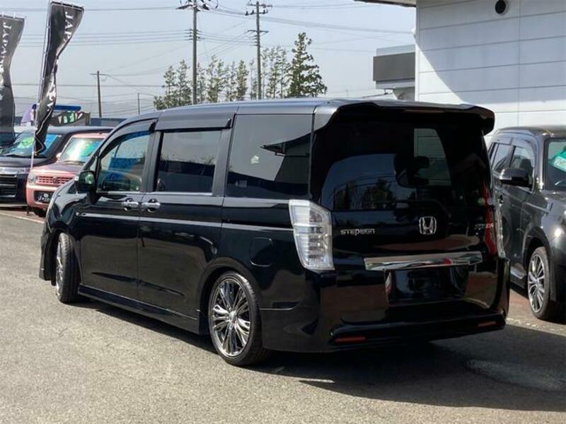 STEPWAGON SPADA
