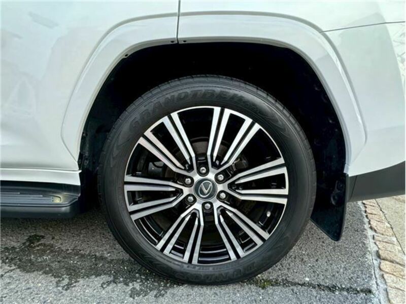 LX