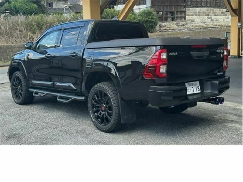 HILUX