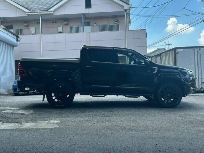 HILUX