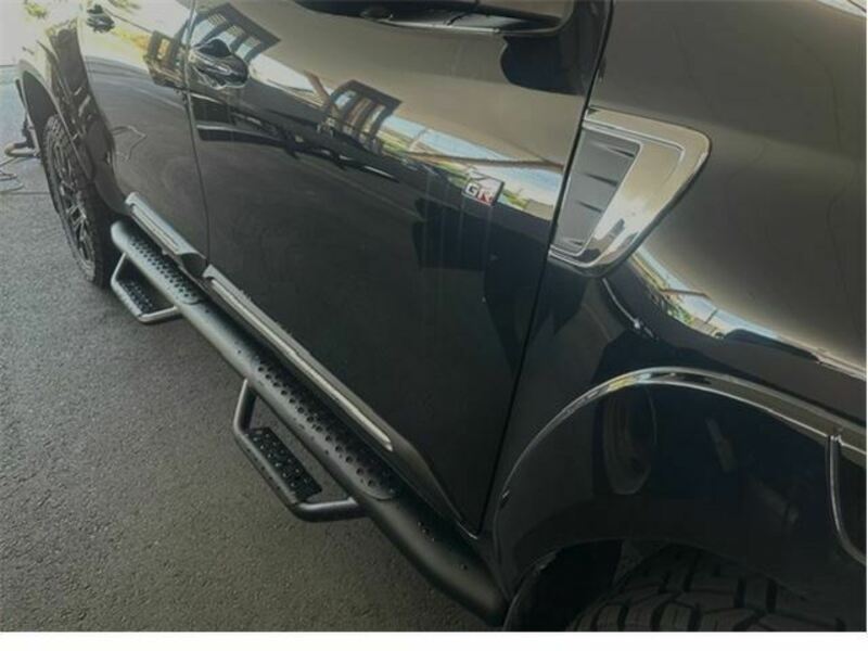 HILUX