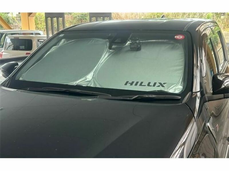 HILUX