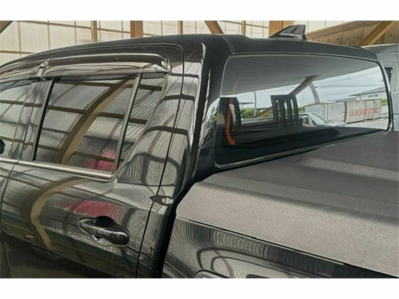 HILUX
