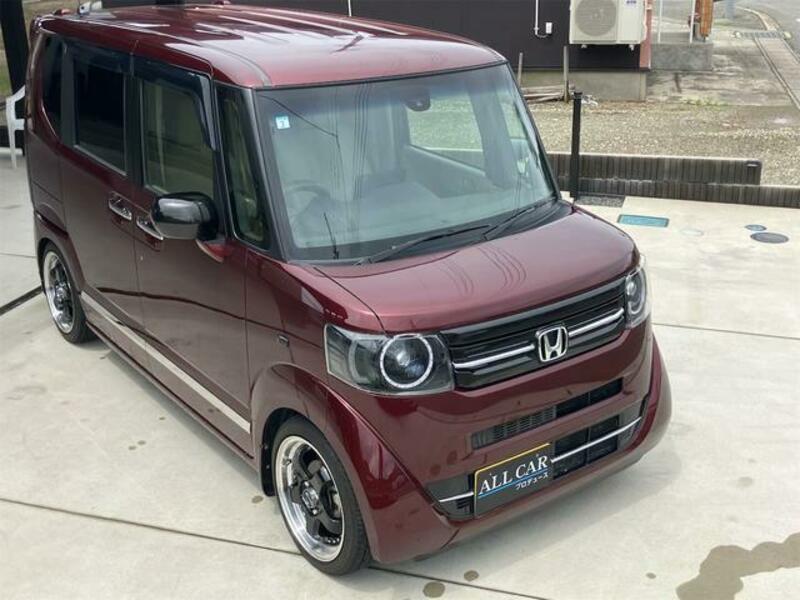 N BOX CUSTOM