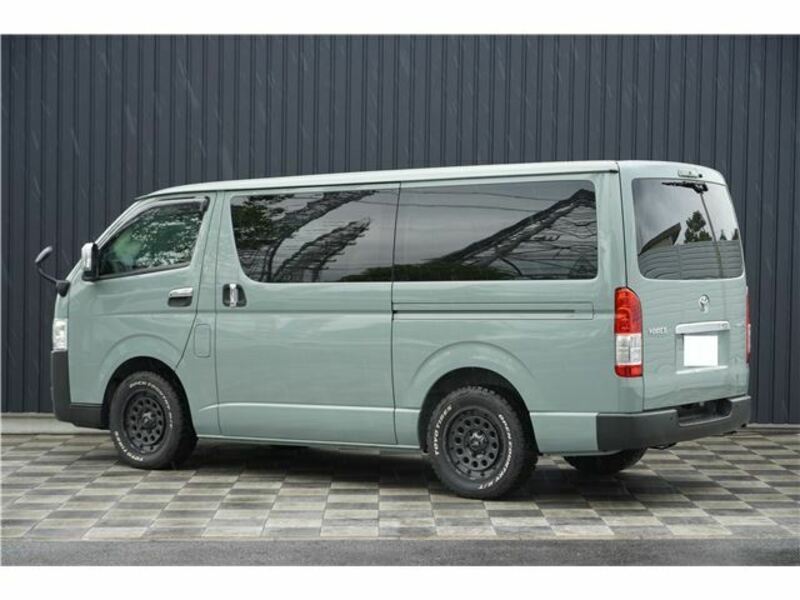 HIACE VAN
