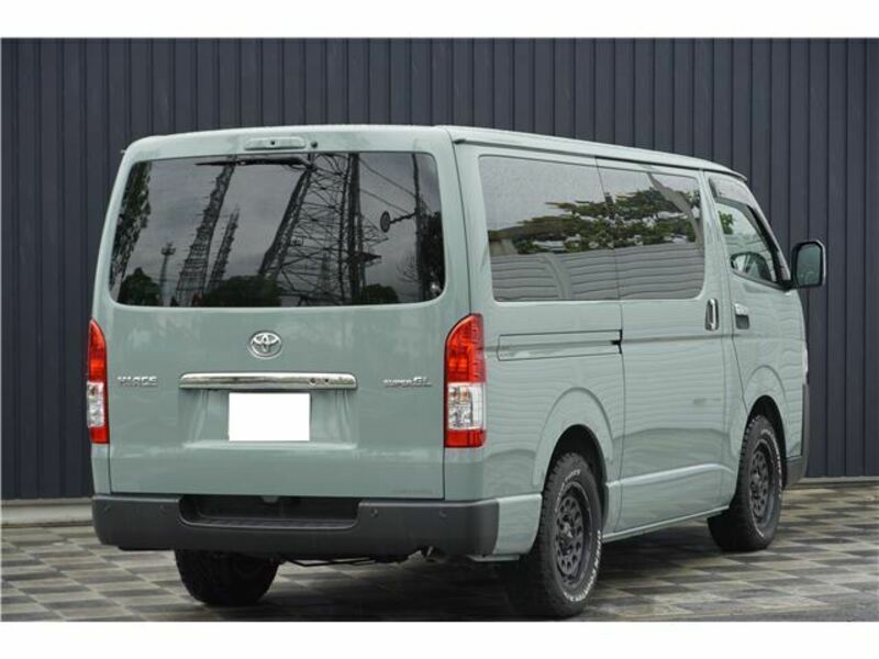 HIACE VAN