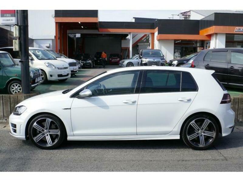GOLF R