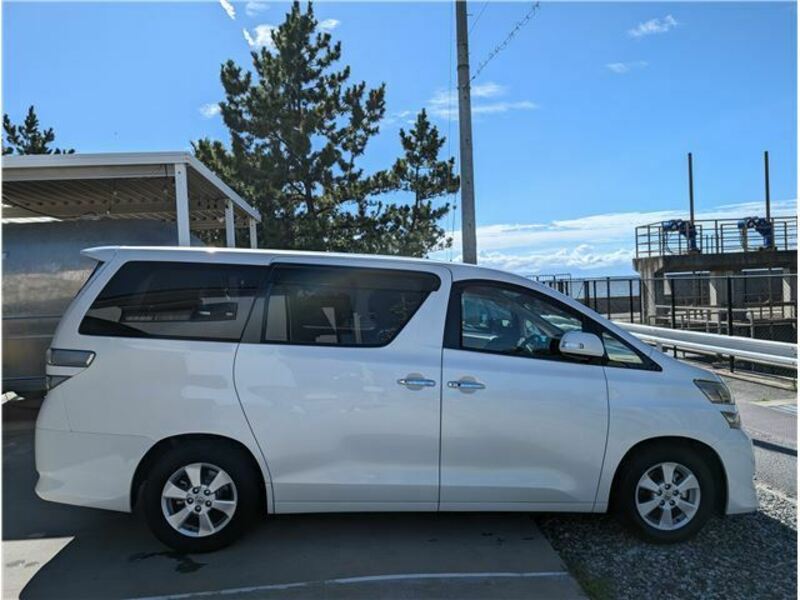 VELLFIRE