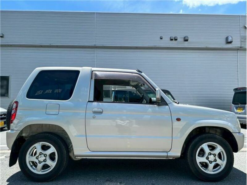 PAJERO MINI