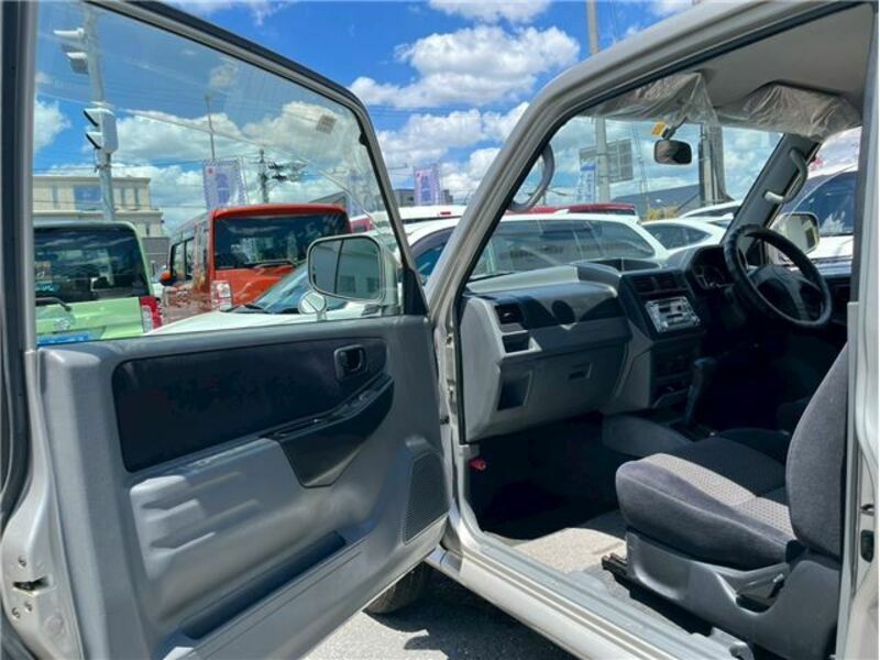 PAJERO MINI