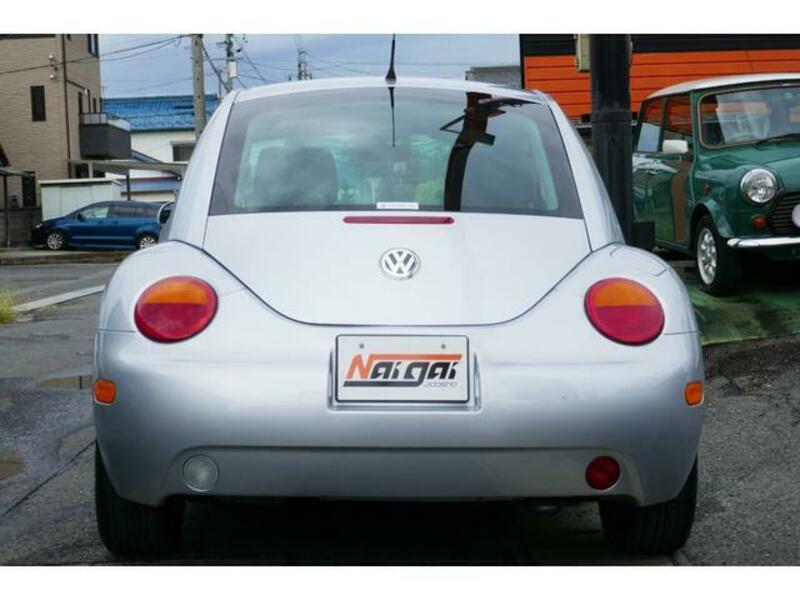 NEW BEETLE