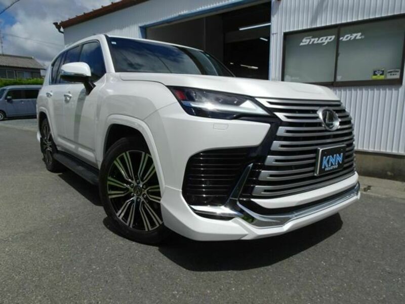 LEXUS LX