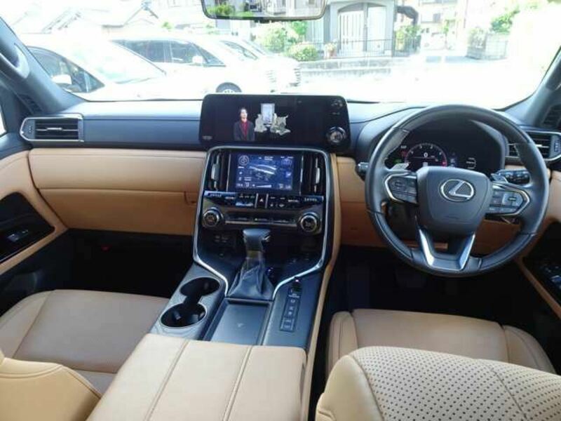 LX