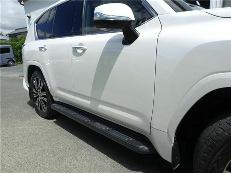 LX