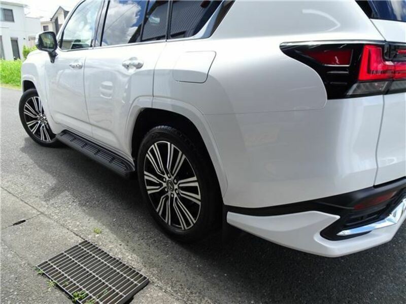 LX
