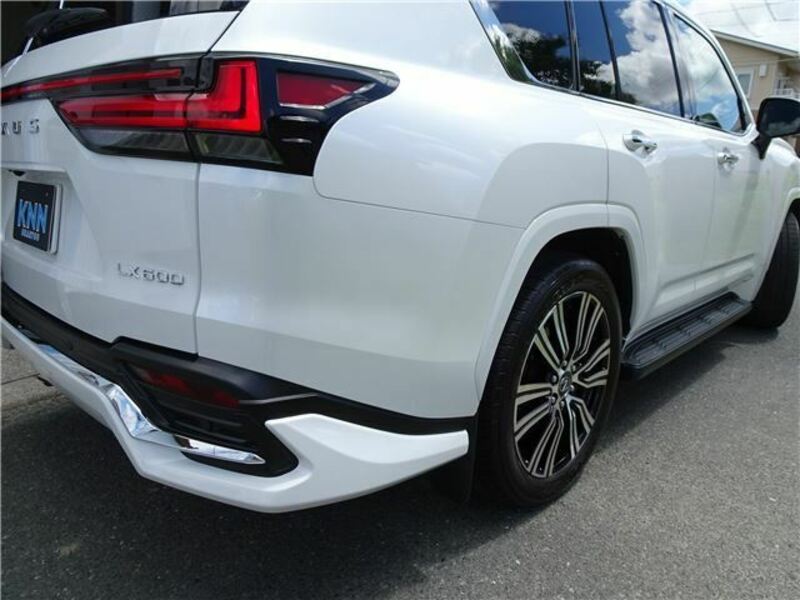 LX