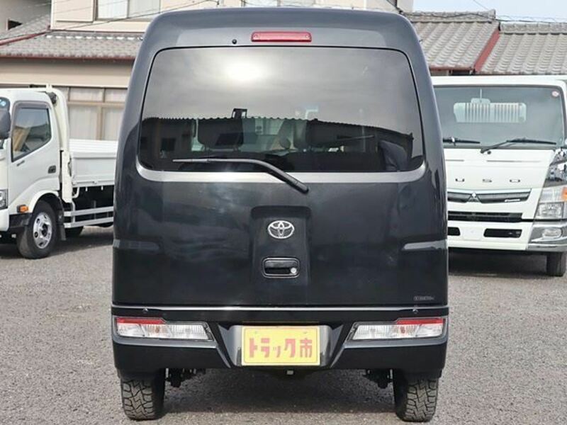 PIXIS VAN