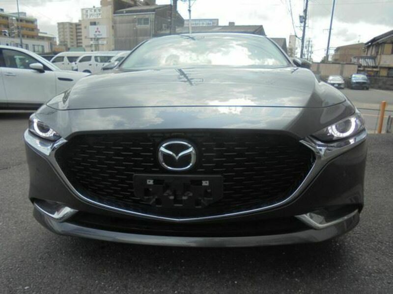 MAZDA3