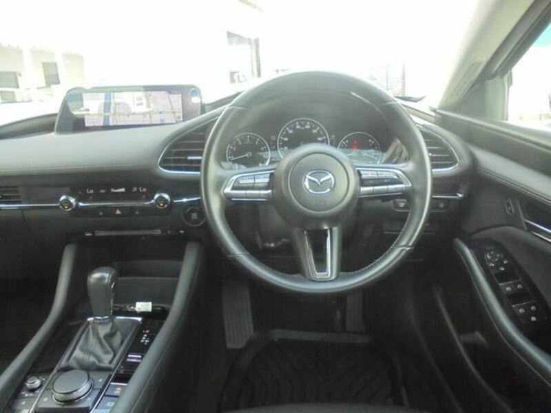 MAZDA3