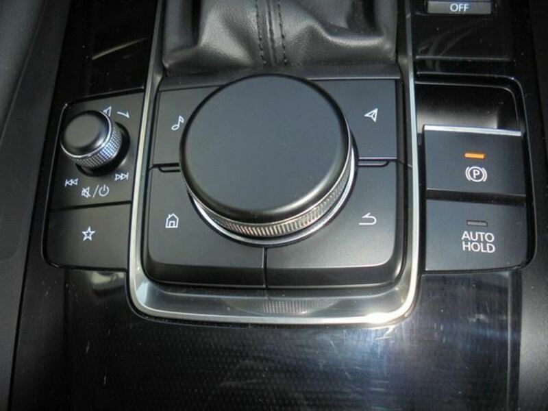 MAZDA3