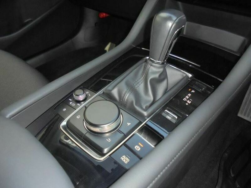 MAZDA3