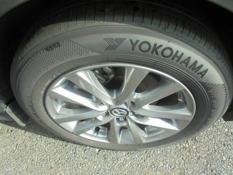 MAZDA3
