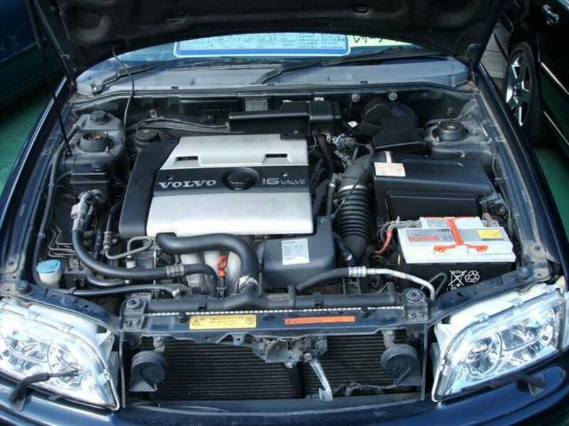 V40
